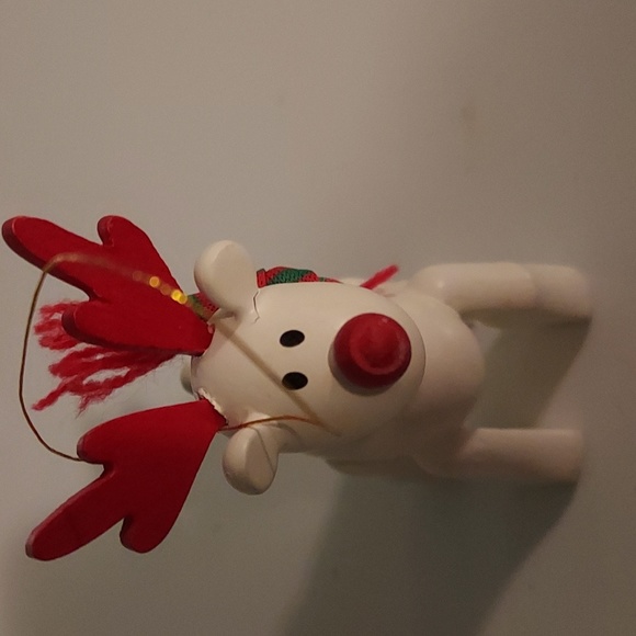 Reindeer Xmas Tree Ornament - Picture 2 of 6